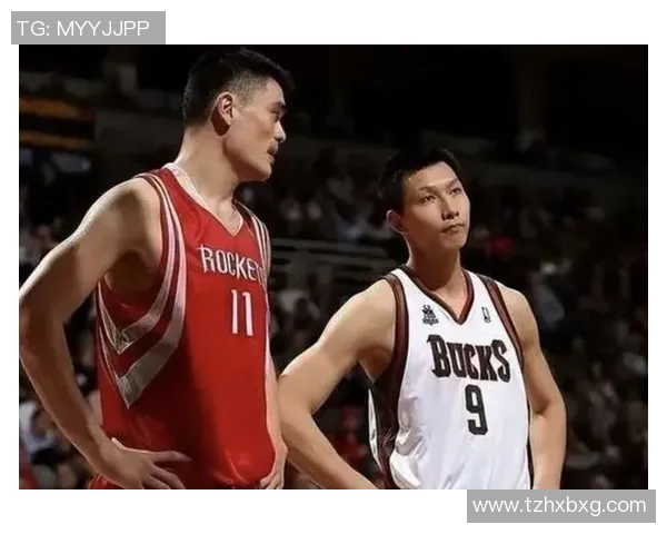 退役足球明星与儿子温馨合影展现父子情深的动人瞬间