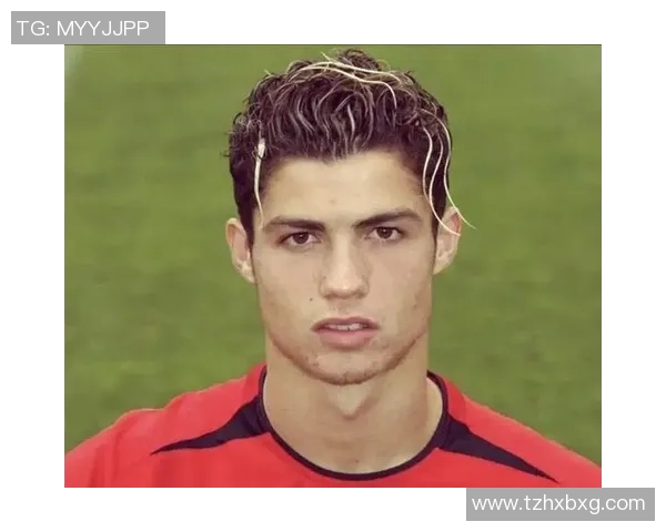 儿童模仿足球明星C罗发型的创意设计与时尚潮流探索