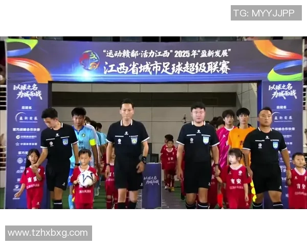 邹凯在足球界的成就与影响力探讨是否可以称其为足球明星